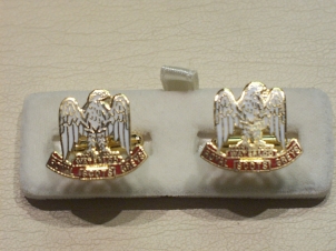 Royal Scots Greys enamelled cufflinks - Click Image to Close